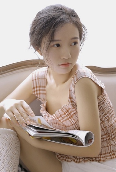 亚洲日韩第1页性爱网站的海报图片